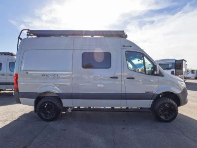 2026 Winnebago REVEL SPORT — photo 14 view