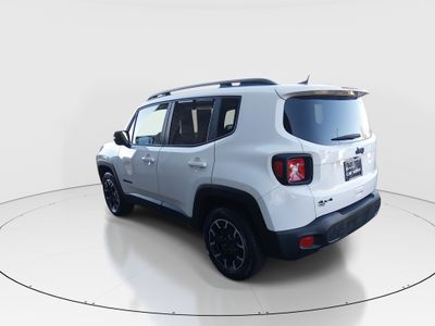 2023 Jeep Renegade - Photo 5