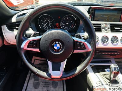 2015 BMW Z4 — photo 26 view