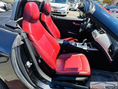 2015 BMW Z4 — photo 33 view