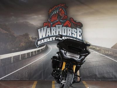 2025 Harley-Davidson FLTRX - Road Glide in BLACK/BLACK — front three-quarter view