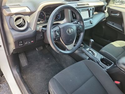 2018 Toyota RAV4 - Photo 4
