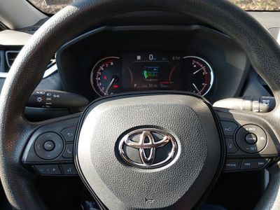 2024 Toyota RAV4 - Photo 12