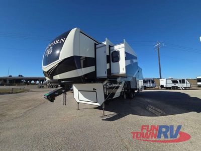 2020 Heartland Bighorn — rear three-quarter view
