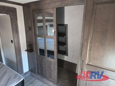 2020 Heartland Bighorn — photo 43 view