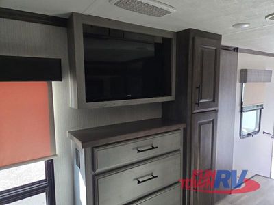 2020 Heartland Bighorn — photo 40 view