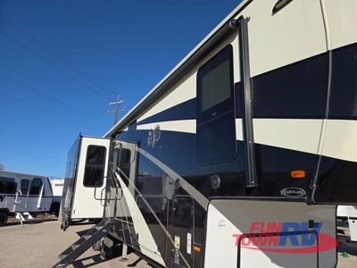 2020 Heartland Bighorn — photo 7 view