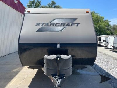 2017 Starcraft AR-ONE MAXX SERIES — rear three-quarter view
