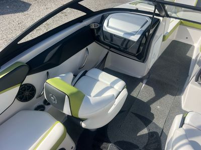 2014 Scarab 195 - Photo 26