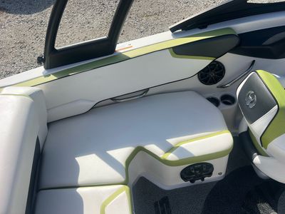 2014 Scarab 195 - Photo 27