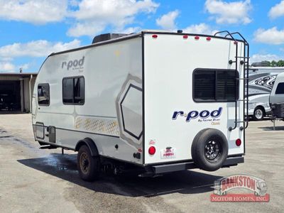 2024 R Pod RP-194C - Photo 5