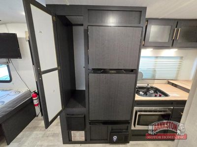 2024 R Pod RP-194C - Photo 13