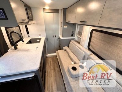 2026 Thor Motor Coach Rize Sport — photo 32 view