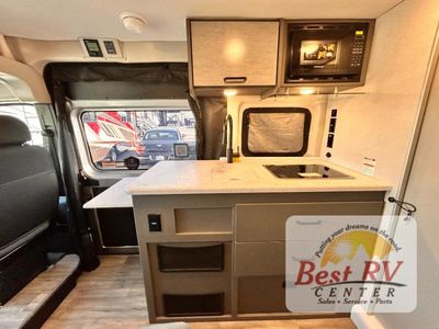 2026 Thor Motor Coach Rize Sport — photo 36 view