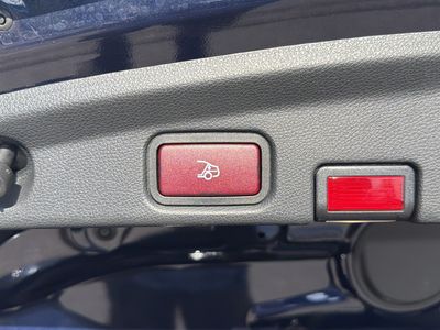 2020 Mercedes-Benz E-Class — photo 13 view