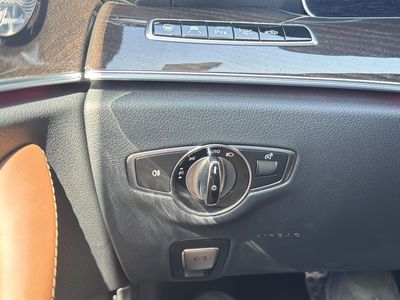 2020 Mercedes-Benz E-Class — photo 23 view