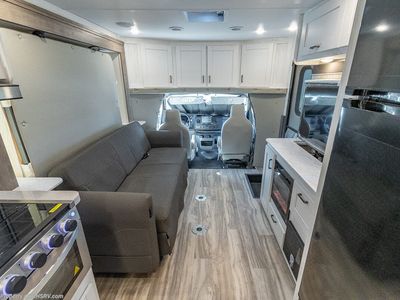 2025 Gulf Stream BTouring Cruiser - Photo 3
