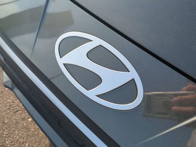 2026 Hyundai ELANTRA — photo 13 view