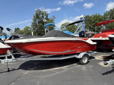 2025 Bayliner ELEMENT E17 — front three-quarter view