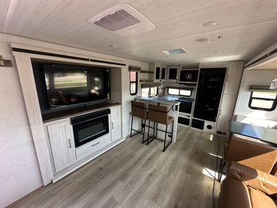 2024 Forest River Grand Surveyor — photo 12 view