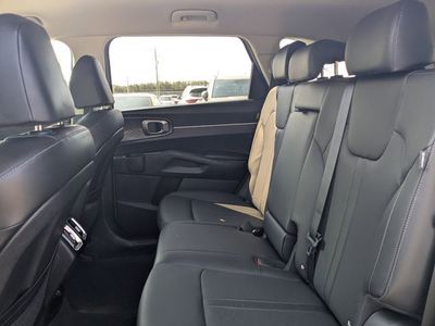 2026 Kia Sorento — photo 13 view