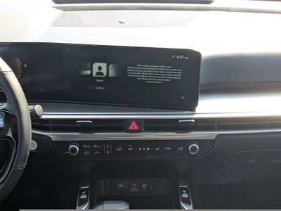 2026 Kia Sorento — photo 18 view