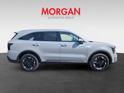 2026 Kia Sorento — side profile view