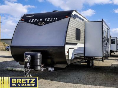2020 Dutchmen RV Aspen Trail — rear three-quarter view
