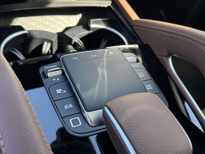 2026 Mercedes-Benz GLE — photo 29 view