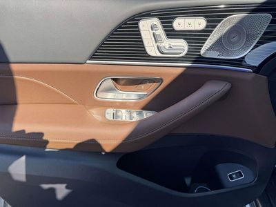 2026 Mercedes-Benz GLE — photo 17 view