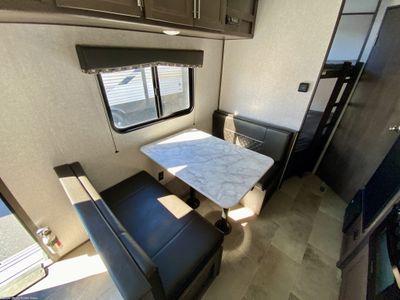 2021 Coleman Expedition LT - Photo 16
