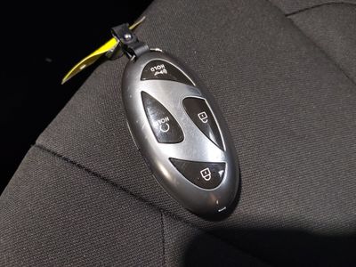 2024 Hyundai Elantra — photo 15 view