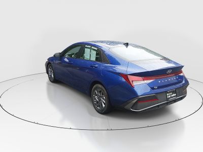 2024 Hyundai Elantra — detail view