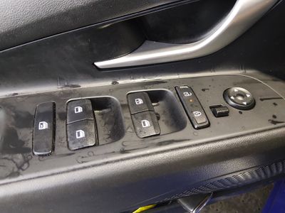 2024 Hyundai Elantra — photo 20 view