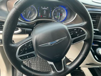 2021 Chrysler Voyager — photo 13 view