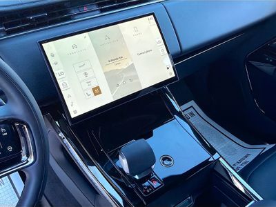 2026 Land Rover Range Rover Sport — photo 29 view