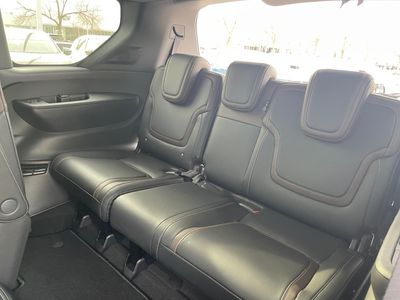 2026 Nissan Armada — photo 17 view