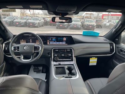 2026 Nissan Armada — photo 16 view