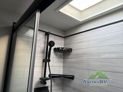 2023 Alliance RV Paradigm — photo 30 view