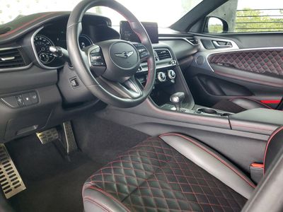 2023 Genesis G70 — photo 16 view