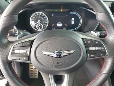 2023 Genesis G70 — photo 22 view