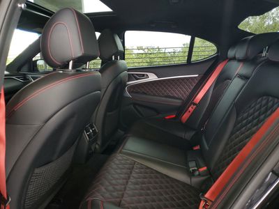 2023 Genesis G70 — photo 9 view