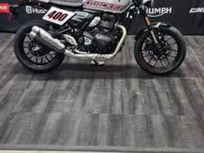 2027 Triumph TRACKER 400 ALUMINUM SILVER — front three-quarter view