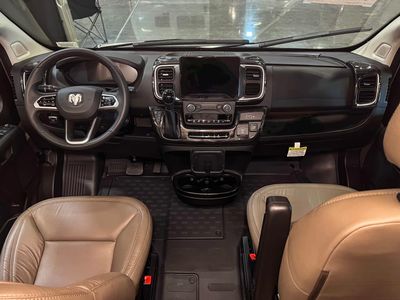 2026 Winnebago TRAVATO - Photo 2