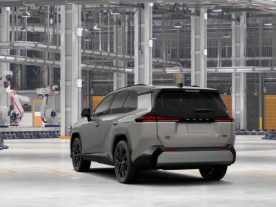 2026 Toyota RAV4 - Photo 9