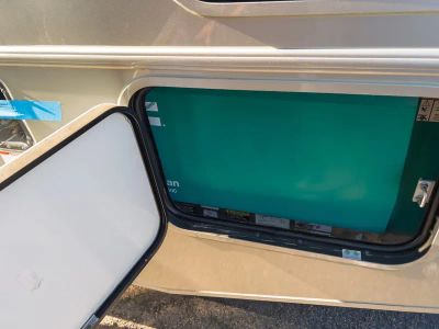 2021 Winnebago ADVENTURER — photo 31 view