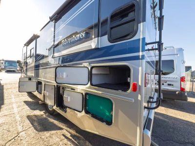 2021 Winnebago ADVENTURER — photo 27 view
