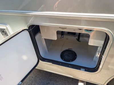 2021 Winnebago ADVENTURER — photo 29 view