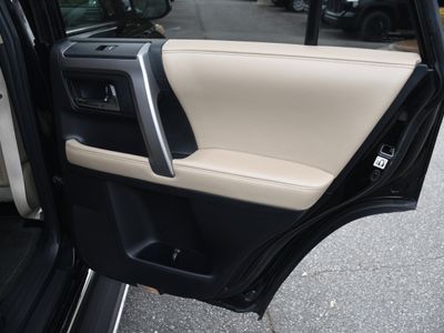2015 Toyota 4Runner - Photo 18