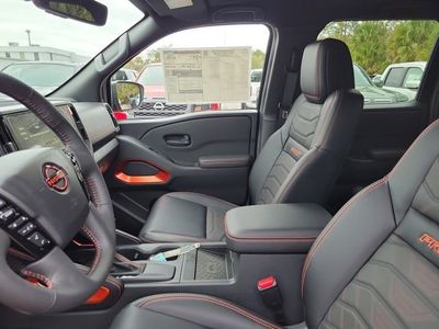 2026 Nissan Frontier - Photo 8